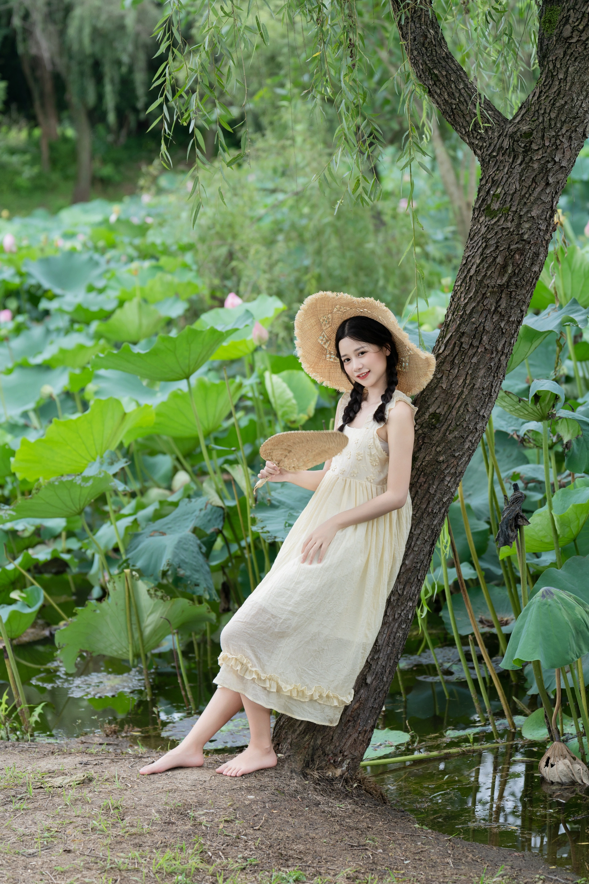 [YITUYU艺图语]2024.01.02 炎炎夏日 荷花少女 橙子舒 1